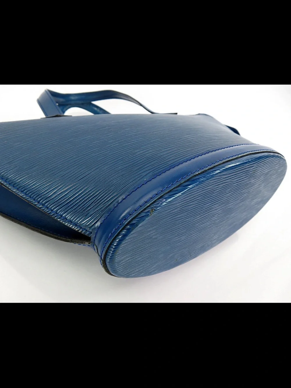 Louis Vuitton Blue Epi Leather Handbag
